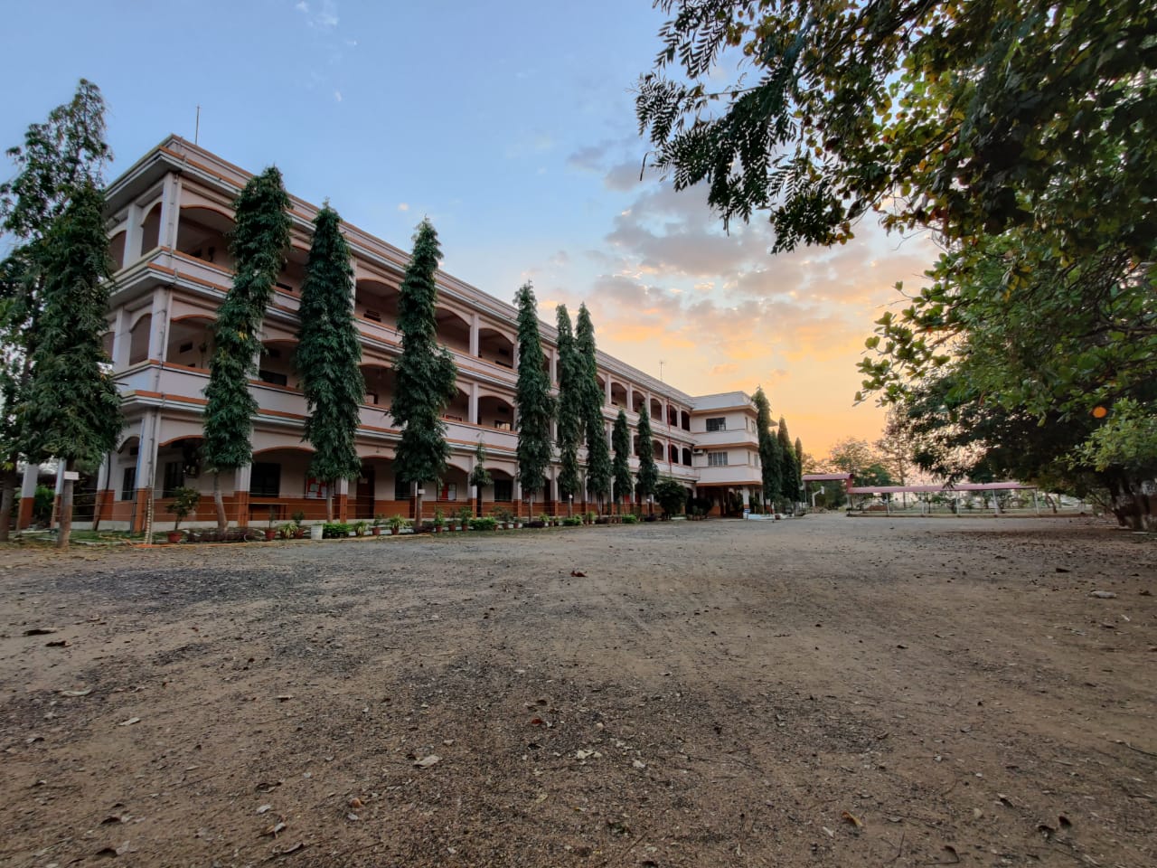 School Image 1